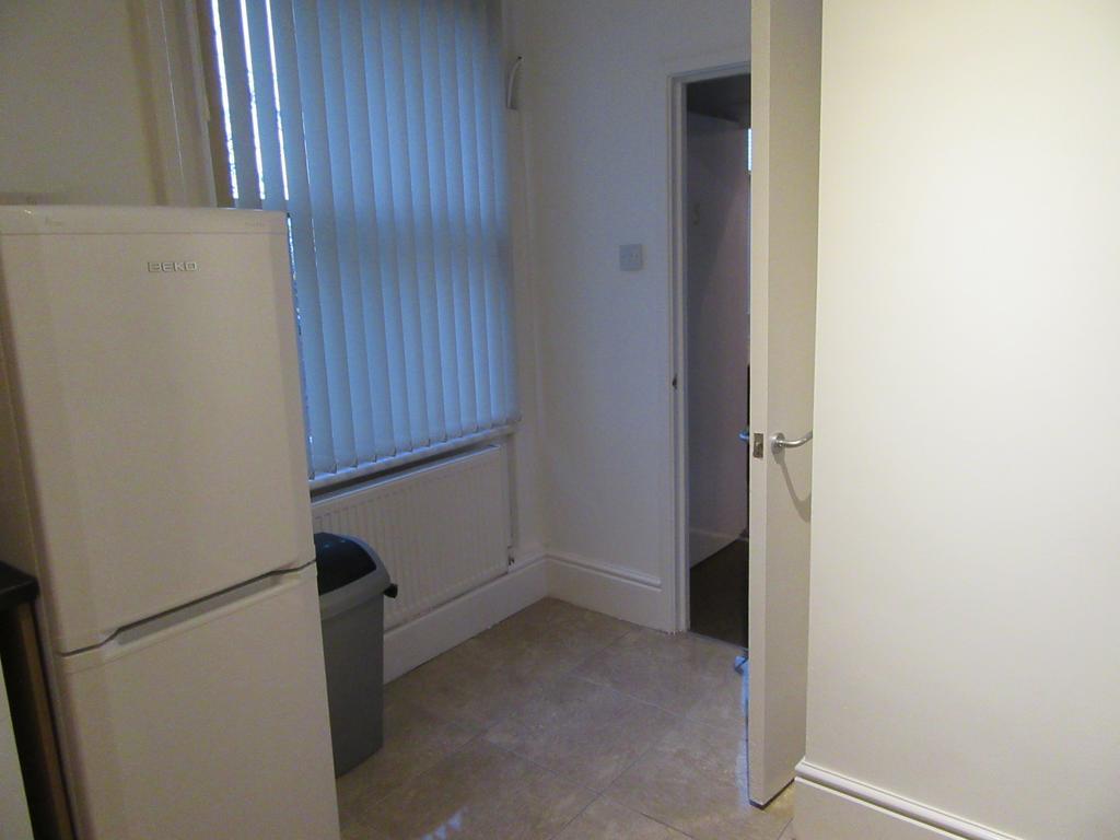 No 5 - Large 1 Bed Near Sefton Park And Lark Lane Apartman Liverpool Kültér fotó